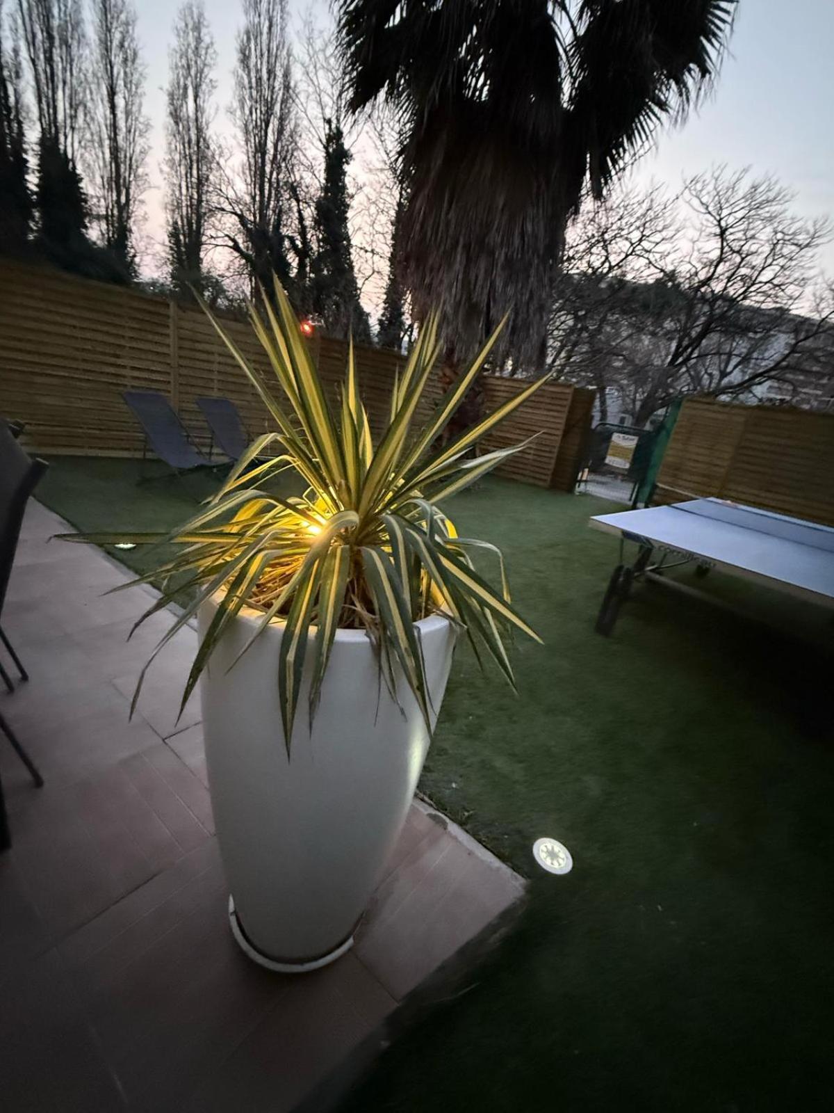 Maison Frappaz - 4 Bedrooms With Garden Villeurbanne Exterior foto
